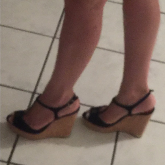 NFS ❌ Carolina Herrera Platforms - Picture 6 of 6